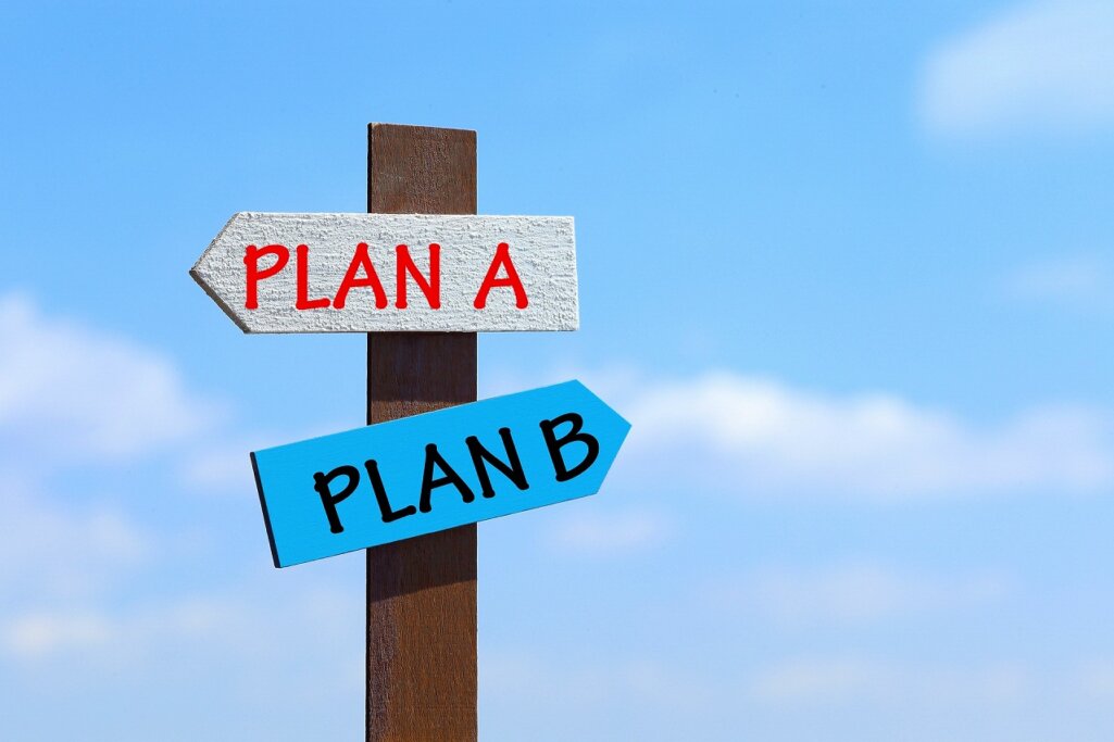 新規顧客獲得をモール型ECで、既存顧客は自社ECへ誘導という手も