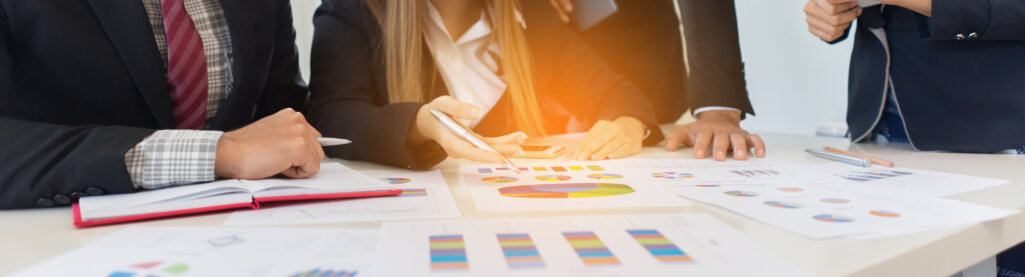 【無料サンプル提供中】広告代理店のレポートを参考に