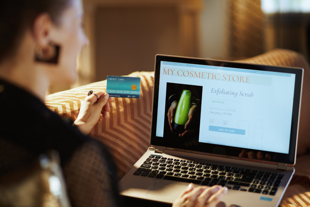 美容・コスメECサイトの市場規模・市場動向