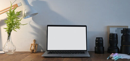 【業界別】病院・医療業界に強い制作会社