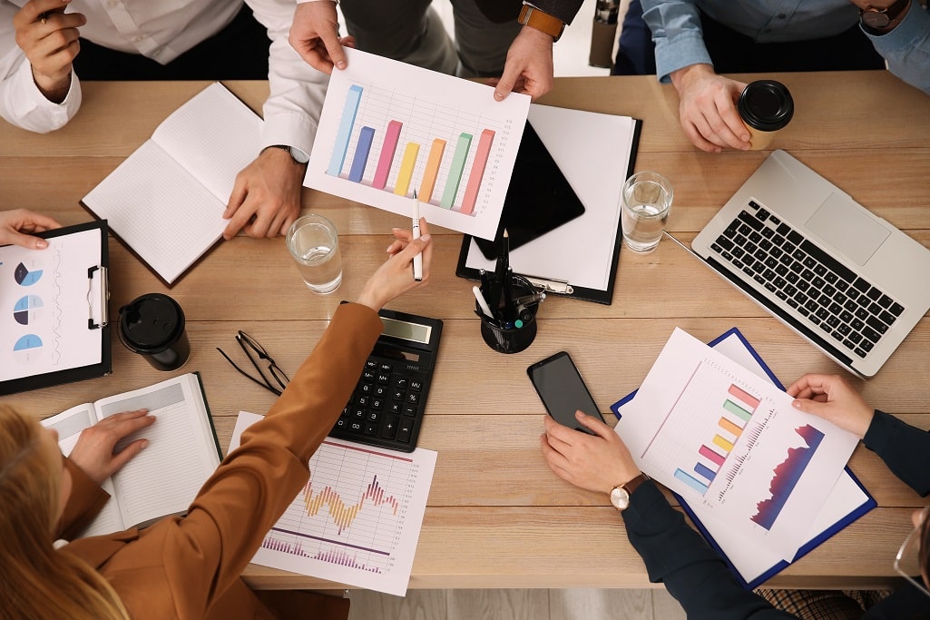 プロジェクト、会議のイメージ画像