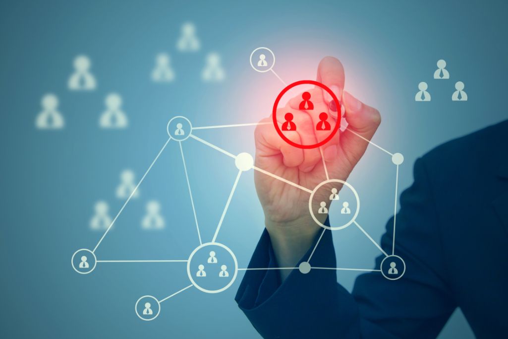 アップセルで成果を出す営業方法とコツ