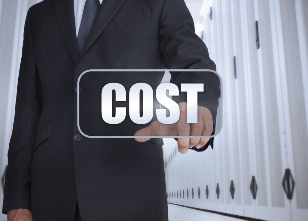 Facebook広告の費用と課金形式