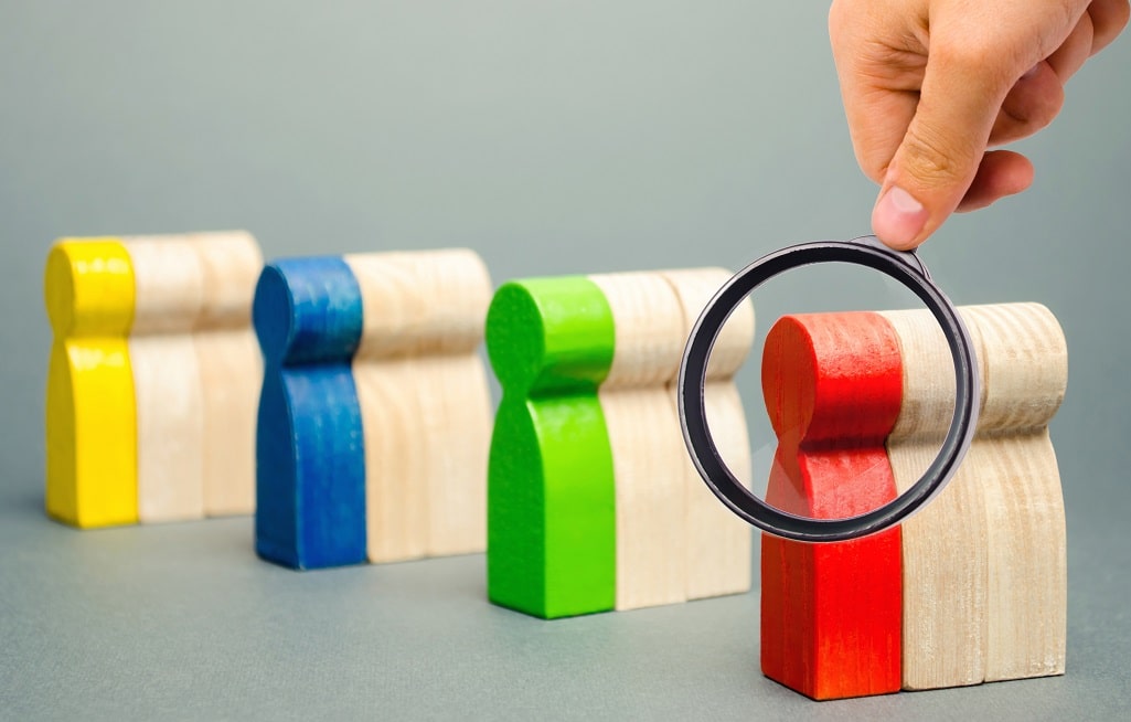 デシル分析とは顧客を累計購入金額に応じて分ける手法