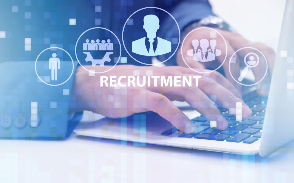 採用オウンドメディアとは？