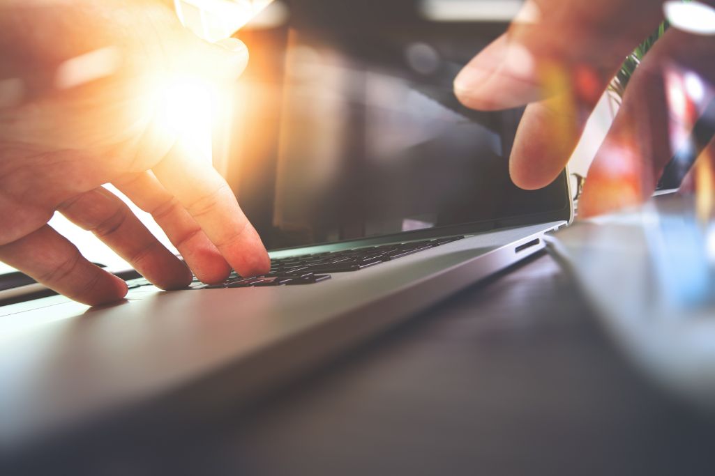 BtoB企業がオウンドメディアに取り込む目的や重要性