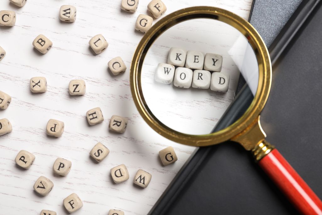 関連ワードの調べ方