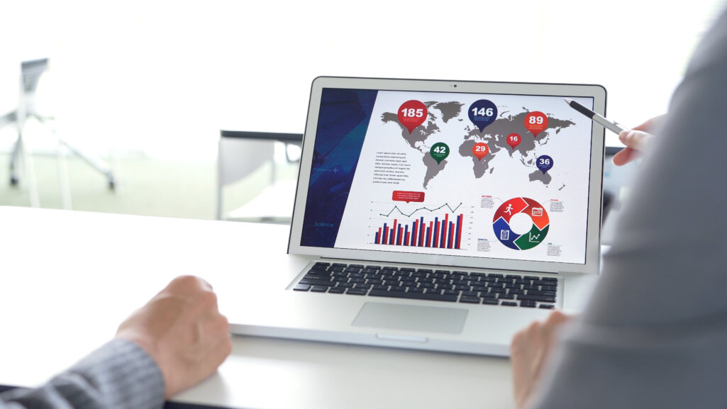 インフルエンサーの依頼方法