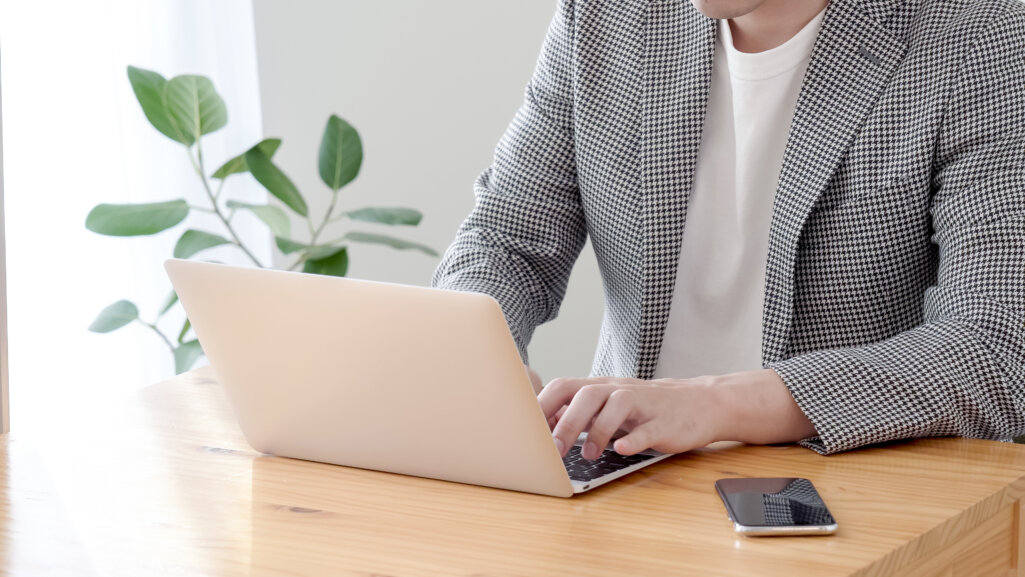 オウンドメディアとは?