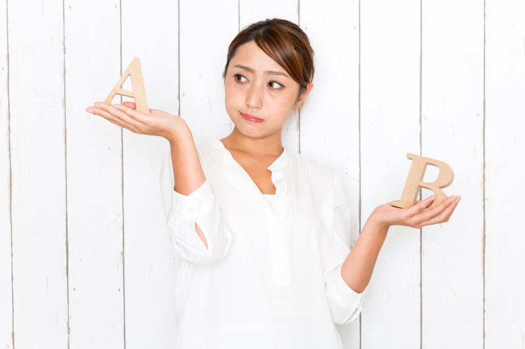 「オウンドメディア」と「アーンドメディア」それぞれどういうもの?