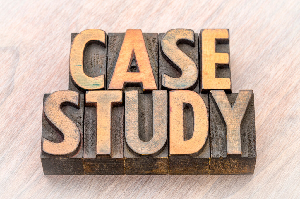 ヘッダーデザインの参考事例