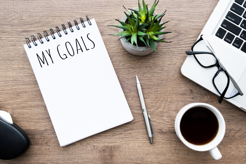 オウンドメディアを運営する目的