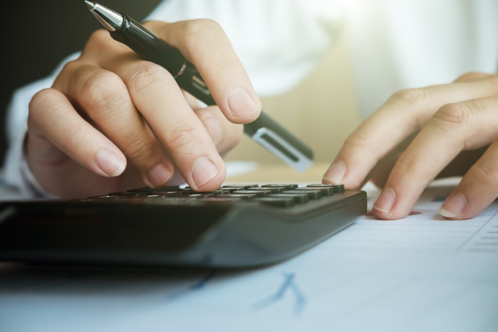 採用動画を制作する際の相場や費用感