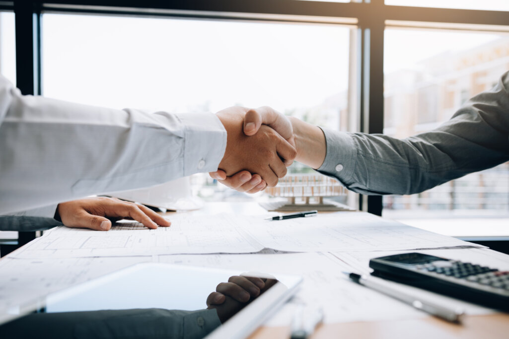 記事作成を「外注」にするメリット