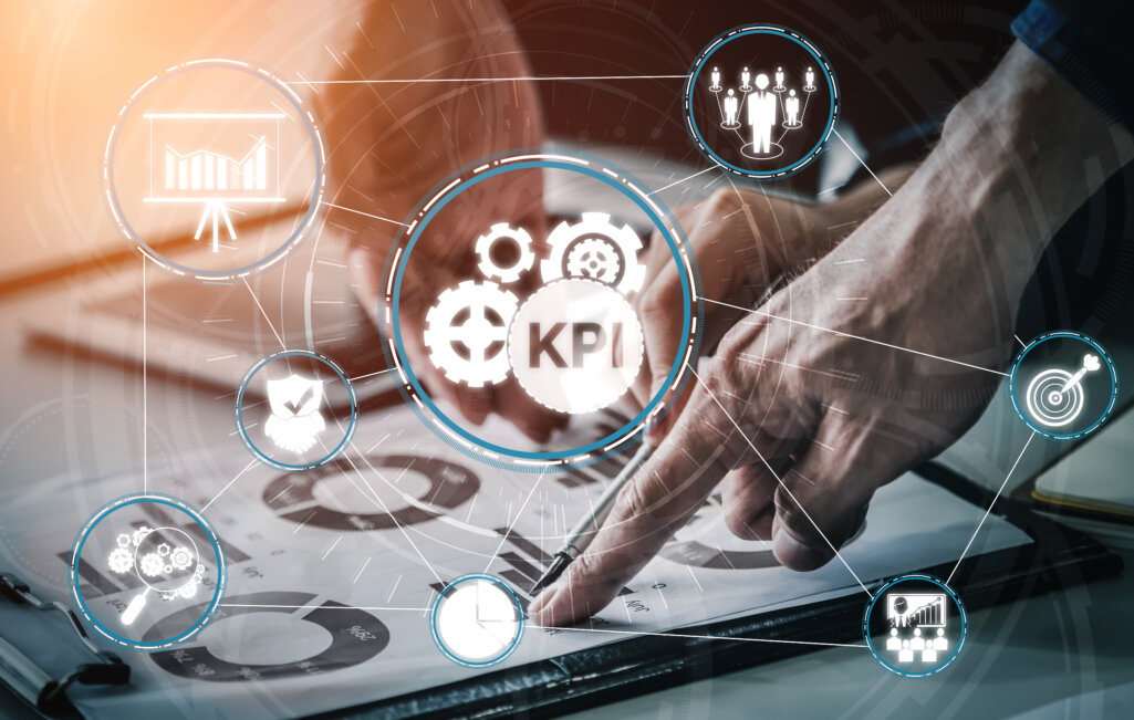 KPIを達成するために、改善策を計画・実行