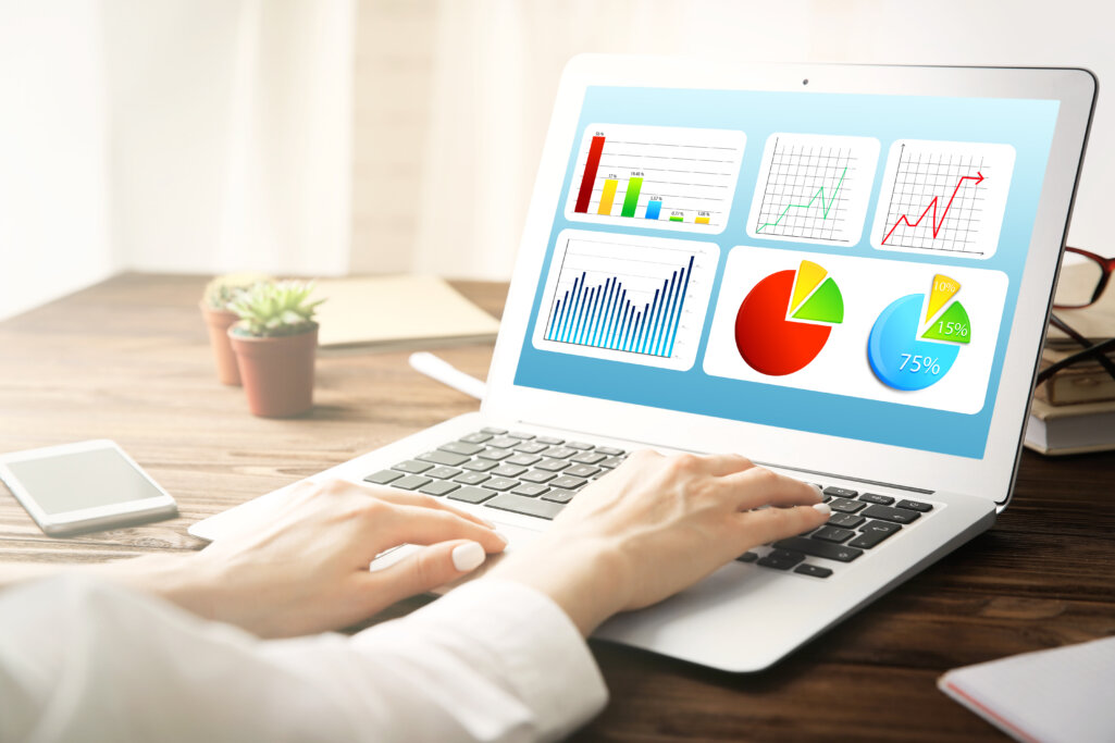 マーケティング分析とは?定義や目的を解説